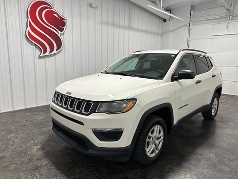 Used 2021 Jeep Compass Sport AWD/4WD image 1