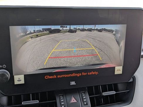 Used 2023 Toyota RAV4 Limited image 22