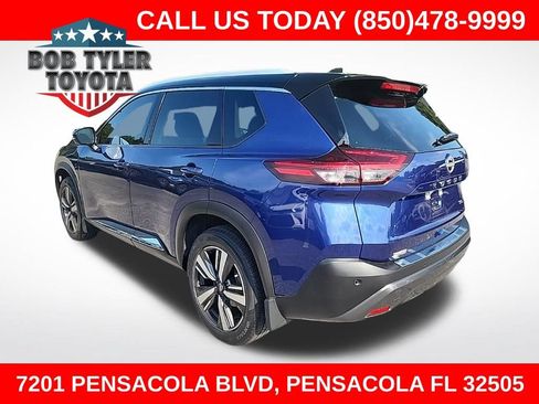 Used 2023 Nissan Rogue SL FWD image 1