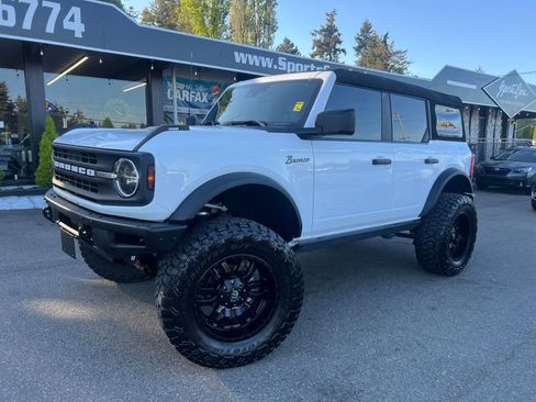 Used 2023 Ford Bronco Black Diamond AWD/4WD image 1