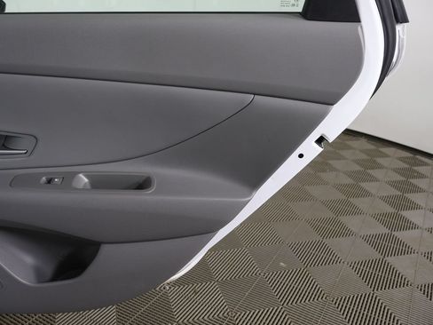 Certified 2025 Hyundai Elantra Sport FWD image 20