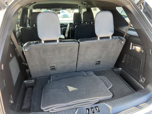 Used 2021 Ford Explorer ST w/ Equipment Group 401A image 8