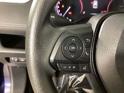 Used 2024 Toyota RAV4 XLE AWD/4WD image 20