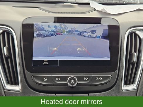 Used 2024 Chevrolet Malibu LT image 19