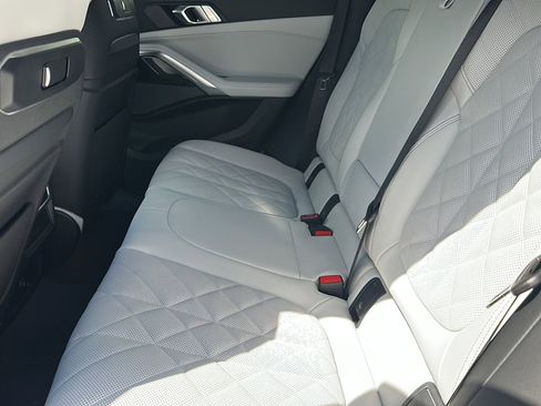 New 2026 BMW X6 M60i image 15