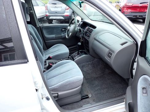 Used 2002 Suzuki XL7 4WD image 11