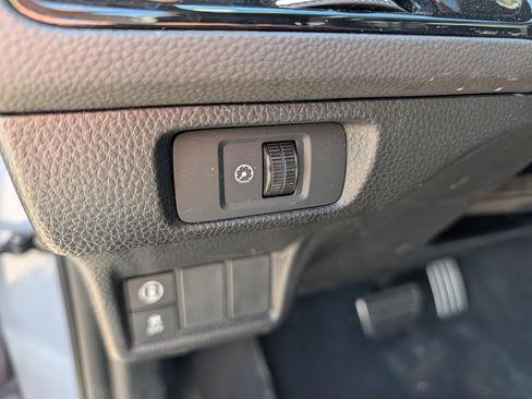 Used 2023 Honda Civic Sport image 23