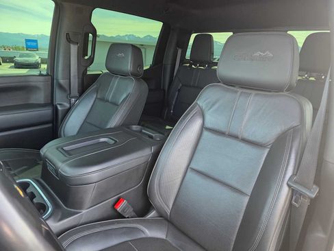 Used 2019 Chevrolet Silverado 1500 High Country w/ Safety Package II AWD/4WD image 21