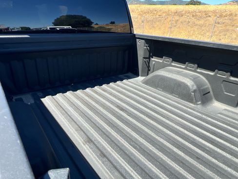 Used 2021 Chevrolet Silverado 1500 Custom AWD/4WD image 9