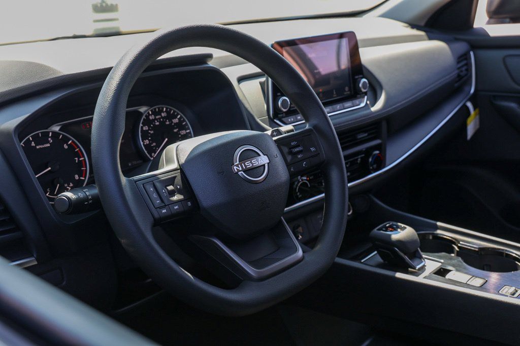 New 2026 Nissan Rogue S FWD image 15