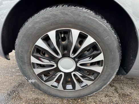 Used 2011 Volkswagen Golf 2-Door image 29