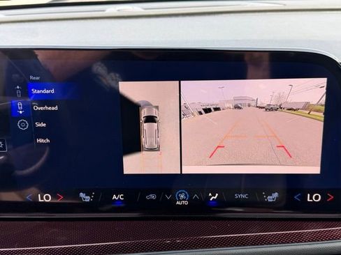 New 2026 Chevrolet Traverse Z71 w/ Driver Confidence Package AWD/4WD image 5