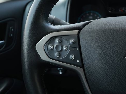 Used 2021 Chevrolet Colorado Z71 w/ Safety Package image 14