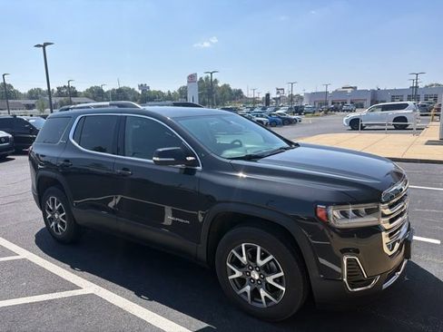 Used 2020 GMC Acadia SLE w/ Driver Convenience Package AWD/4WD image 2