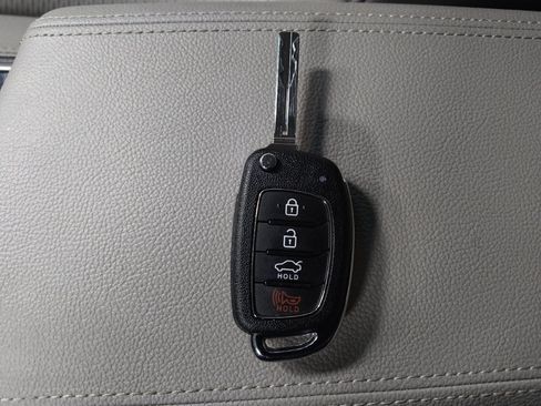 Used 2018 Hyundai Sonata ECO FWD image 32