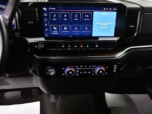 Used 2024 GMC Sierra 1500 SLT image 26