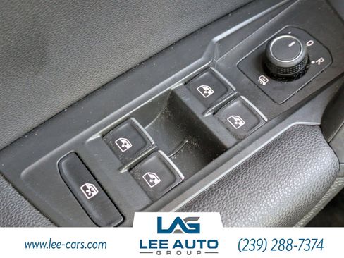 Used 2019 Volkswagen Tiguan SEL R-Line image 20