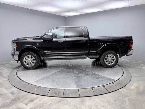 Used 2024 RAM 2500 Limited AWD/4WD image 8