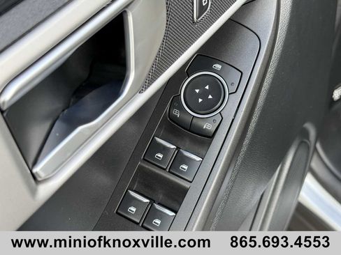 Used 2023 Ford Explorer 2WD image 13