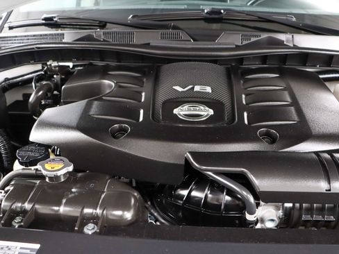 Used 2023 Nissan Armada SV image 32