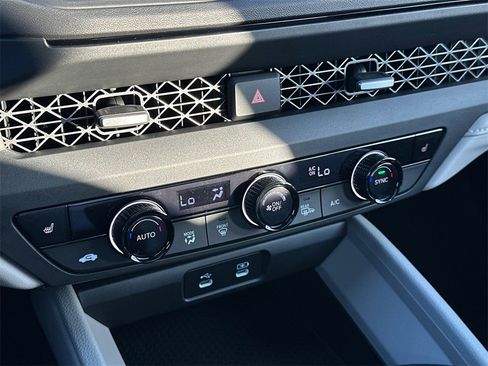 New 2025 Honda Accord SE image 26