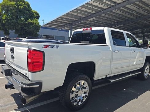 Used 2019 Chevrolet Silverado 2500 LTZ w/ Duramax Plus Package AWD/4WD image 3