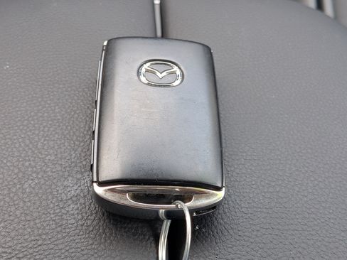 Used 2024 MAZDA CX-50 AWD 2.5 S w/ Cargo Package image 34