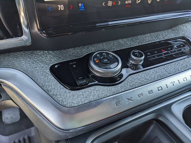 Used 2025 Ford Expedition Tremor AWD/4WD image 27