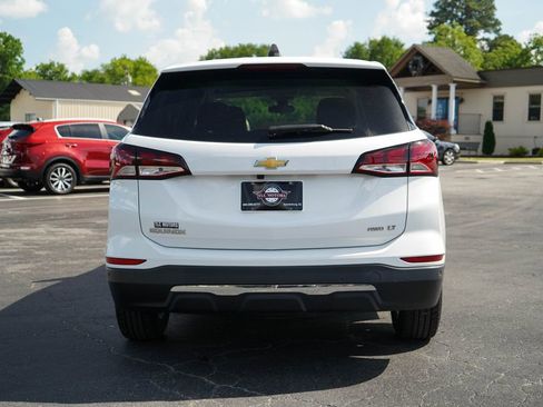 Used 2024 Chevrolet Equinox LT w/ Driver Convenience Package AWD/4WD image 18