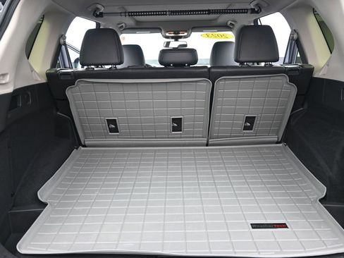 Used 2023 Nissan Rogue Platinum image 29