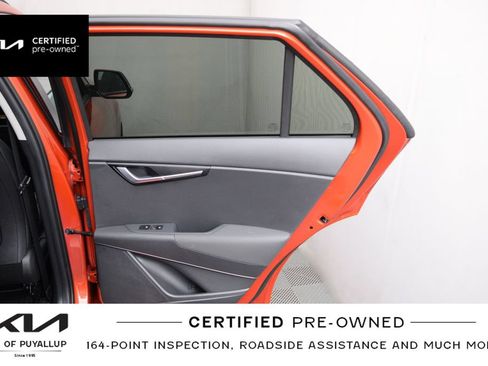 Certified 2023 Kia Niro Wind w/ Wind Preserve Package FWD image 14