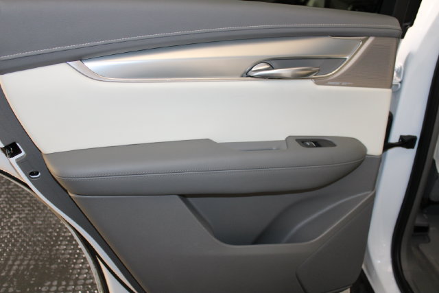 Used 2021 Cadillac XT5 Premium Luxury AWD/4WD image 31
