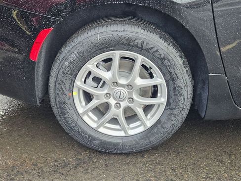 New 2026 Chrysler Pacifica Select image 9