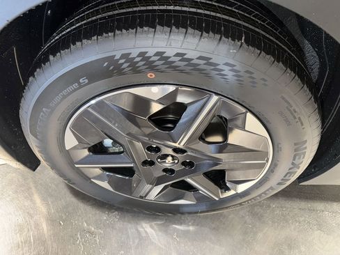 New 2025 Kia EV6 Light image 10