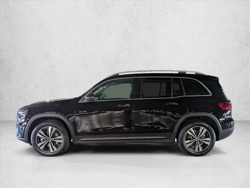 Certified 2025 Mercedes-Benz GLB 250 image 12