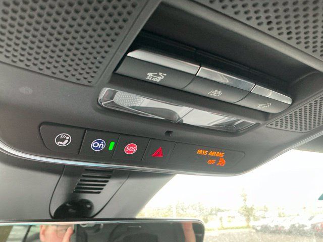 Used 2025 GMC Acadia Denali w/ Super Cruise Package FWD image 43