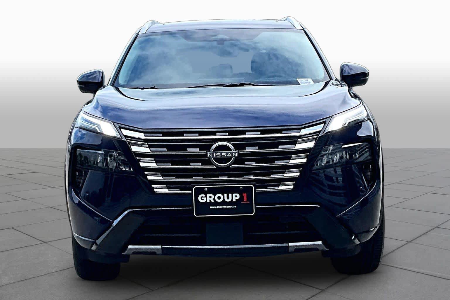 Certified 2026 Nissan Rogue Platinum w/ Platinum Premium Package AWD/4WD image 4