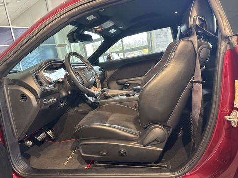 Used 2021 Dodge Challenger SRT Hellcat w/ Plus Package image 13