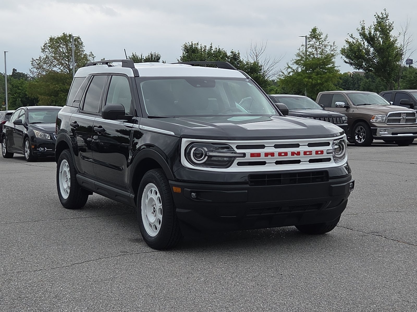 Used 2024 Ford Bronco Sport Heritage AWD/4WD image 1