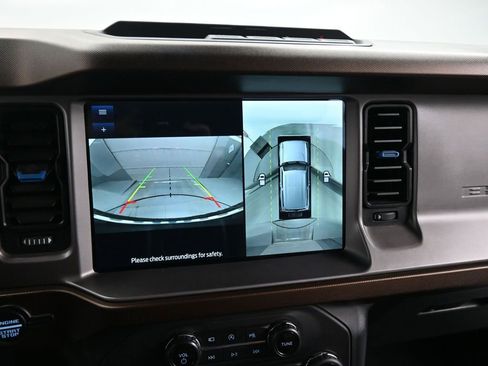 Certified 2021 Ford Bronco Outer Banks image 18