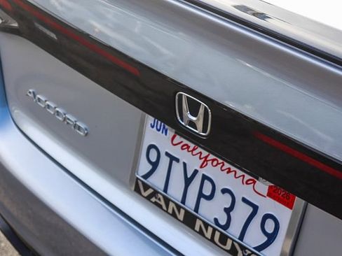 Used 2025 Honda Accord Sport image 11