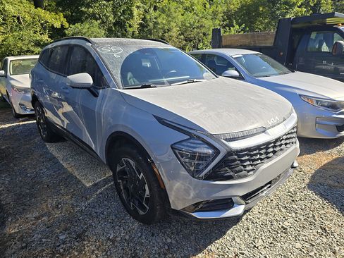 Used 2024 Kia Sportage SX image 4