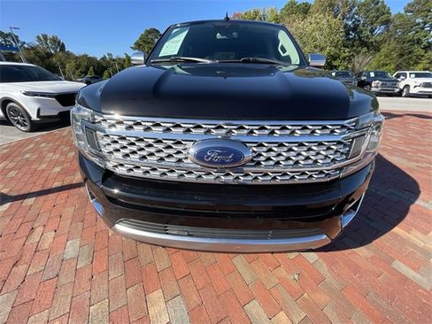Used 2020 Ford Expedition Platinum image 29
