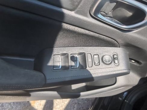Used 2022 Honda Civic Sport image 8