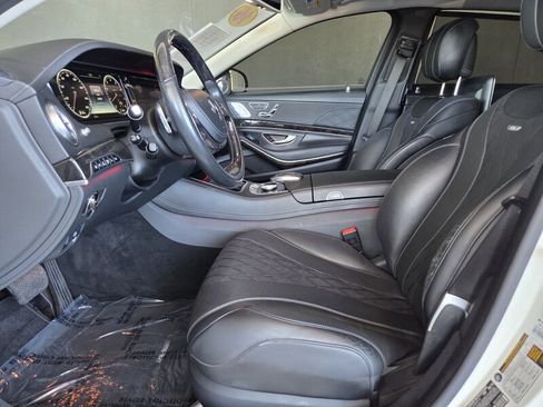 Used 2016 Mercedes-Benz Maybach S 600 image 13
