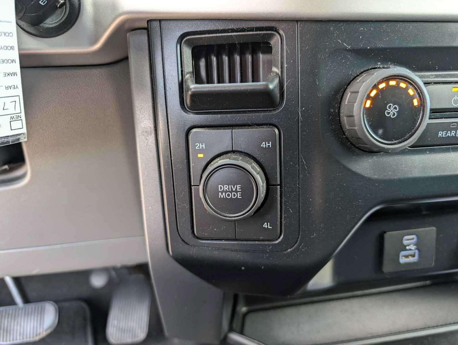 Used 2023 Ford F150 XLT AWD/4WD image 28