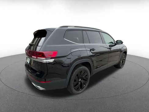 Used 2026 Volkswagen Atlas SE FWD image 14