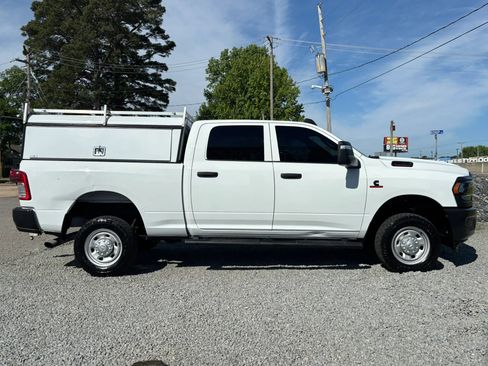 Used 2023 RAM 2500 Tradesman AWD/4WD image 9