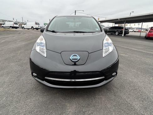 Used 2015 Nissan Leaf SL w/ Premium Package image 3