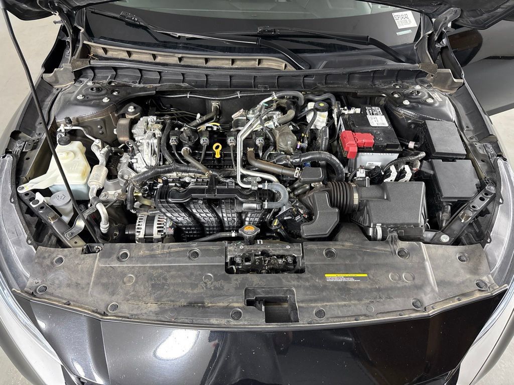Used 2024 Nissan Altima 2.5 SV FWD image 44